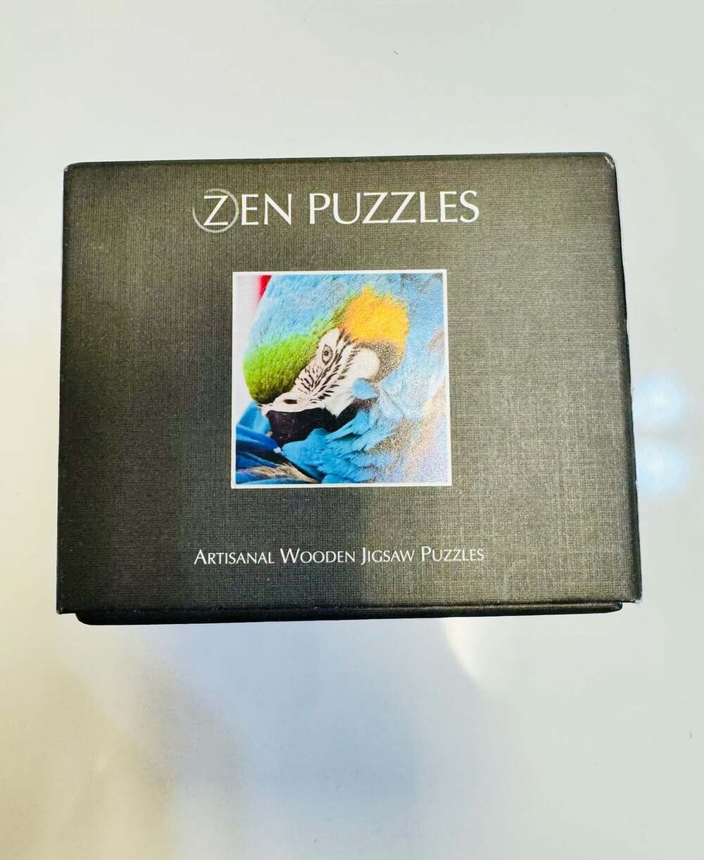 Zen Puzzles Artisanal Wooden Jigsaw Puzzle Parrot NWT